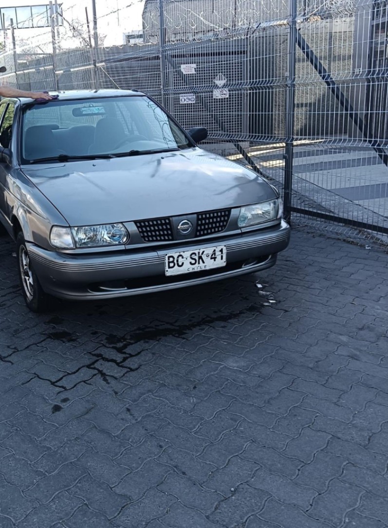 Nissan V16 - Imagen 1