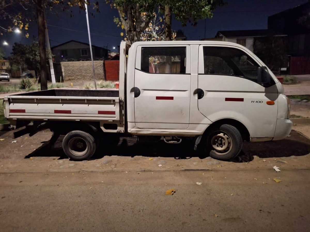 Hyundai H100 Porter - Imagen 1