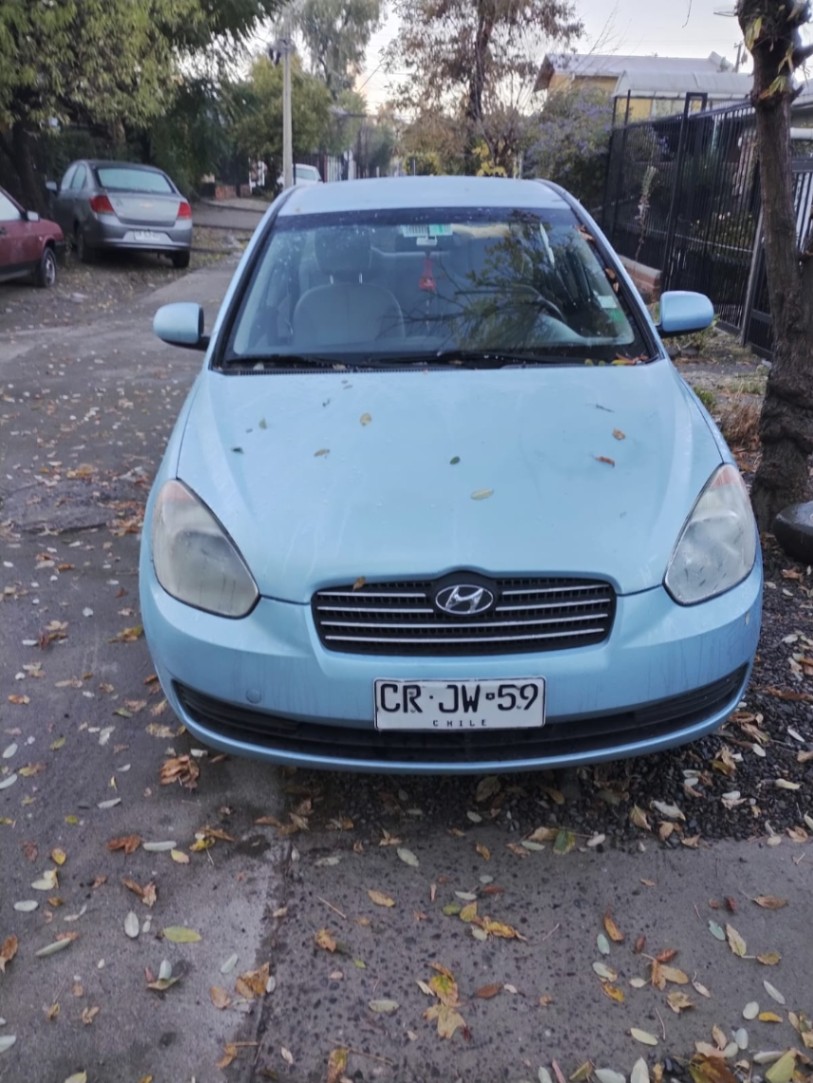 Hyundai Accent - Imagen 1