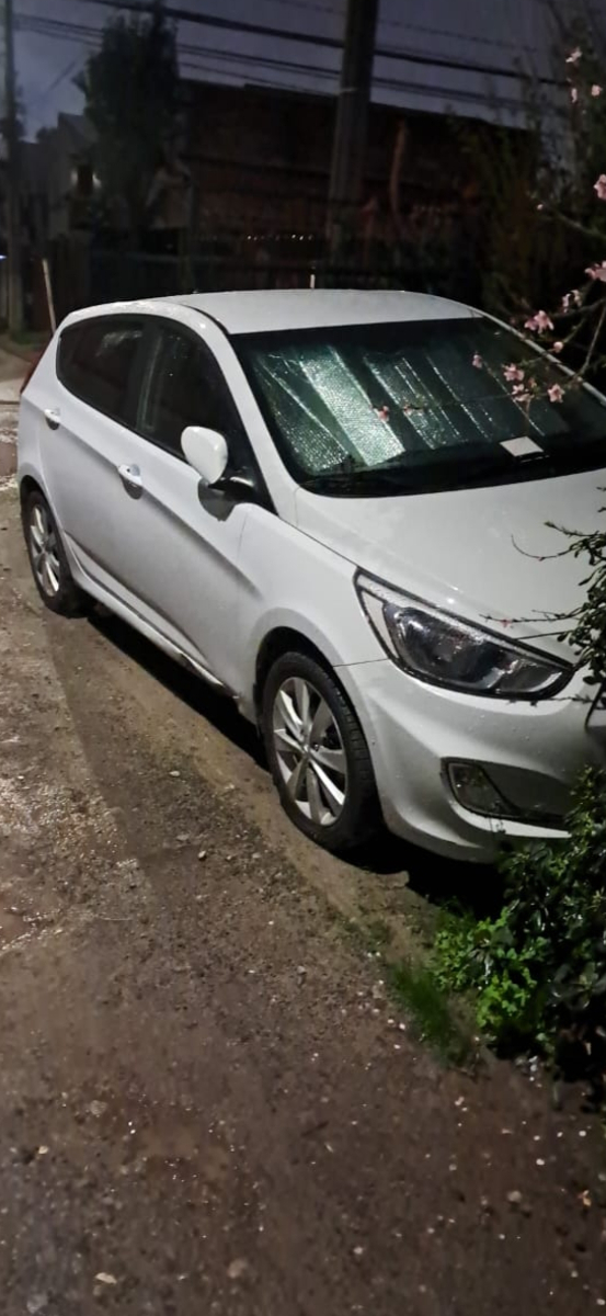 Hyundai Accent Hatchback - Imagen 1